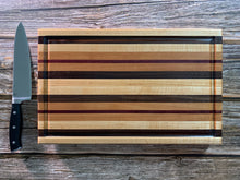 Load image into Gallery viewer, Personalized Juice Groove Cutting Board (handle in the middle)