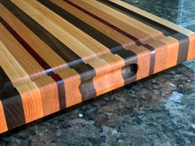 Load image into Gallery viewer, Personalized Juice Groove Cutting Board (handle in the middle)
