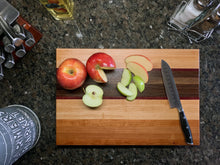 Load image into Gallery viewer, Small personalized Cutting Board STYLE 1
